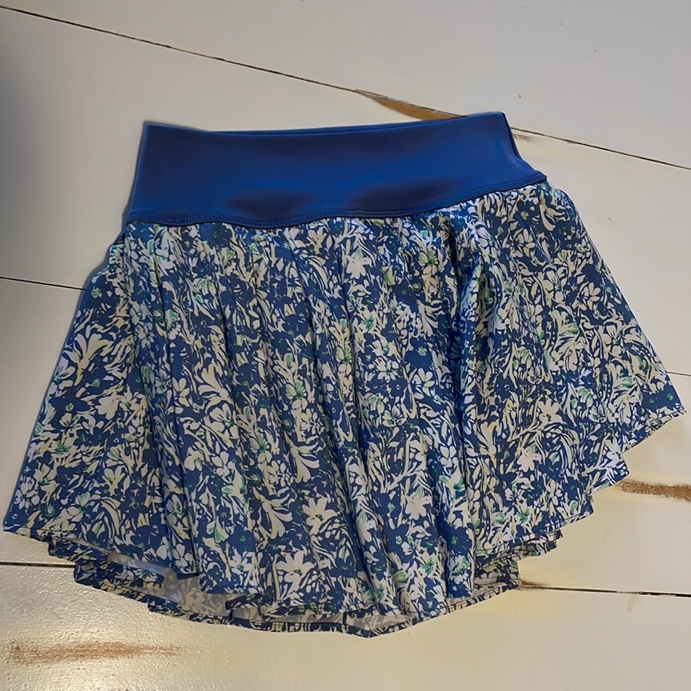 Aerie Women’s Offline Tennis Skirt Size XS—-Gently Used